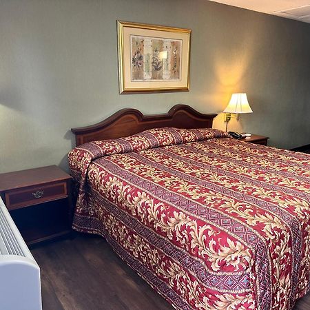 Westgate Manor Motel Austintown & Youngstown Ohio Esterno foto