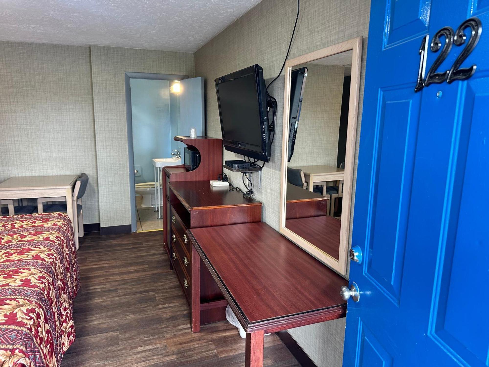 Westgate Manor Motel Austintown & Youngstown Ohio Esterno foto